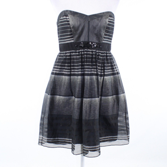 BCBGMaxAzria Dresses & Skirts - BCBG Max Azria black strapless dress 10